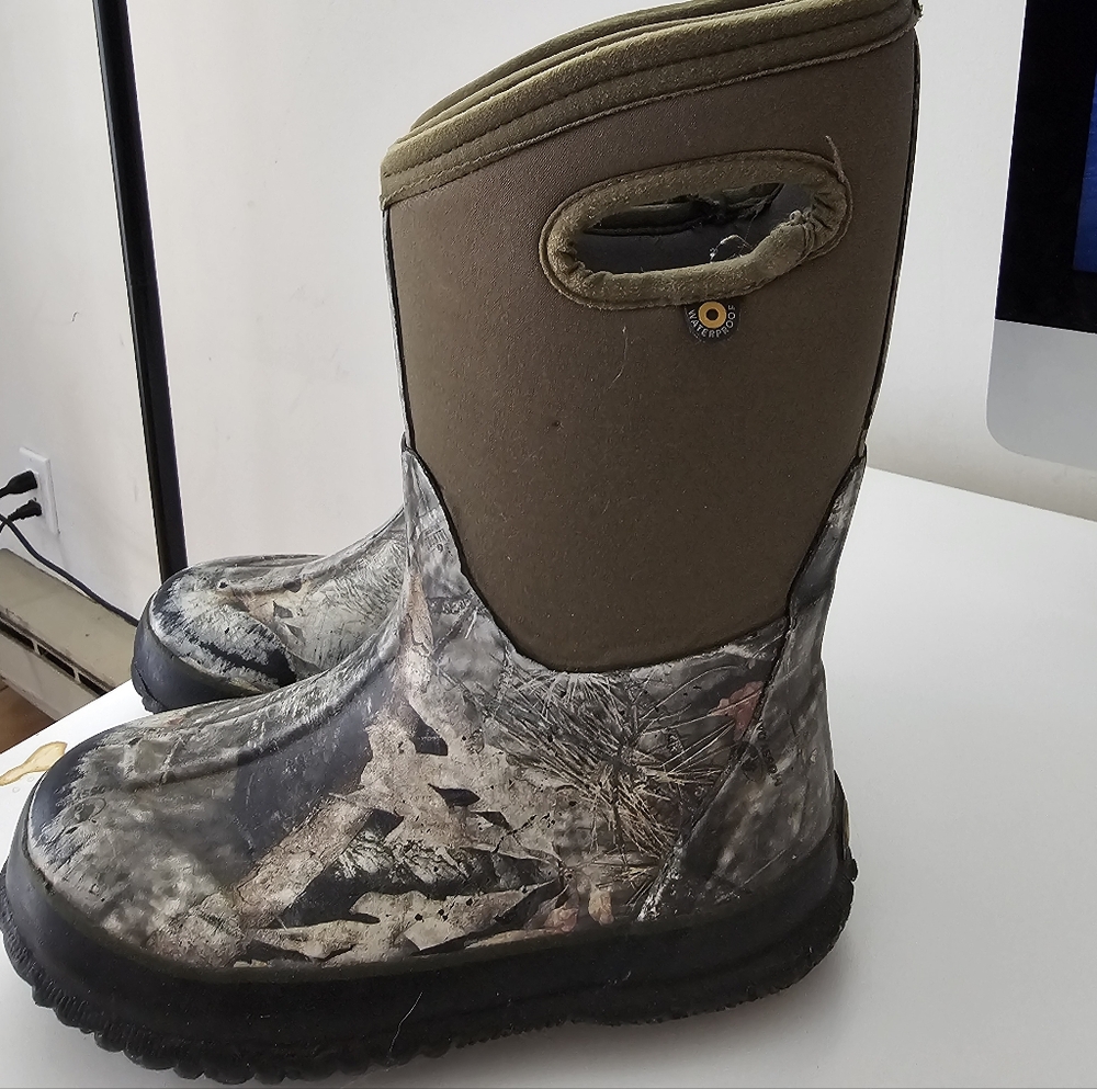 Bogs York Kids' Waterproof Rain Boots SIZE 1 YOUTH BOYS GIRLS